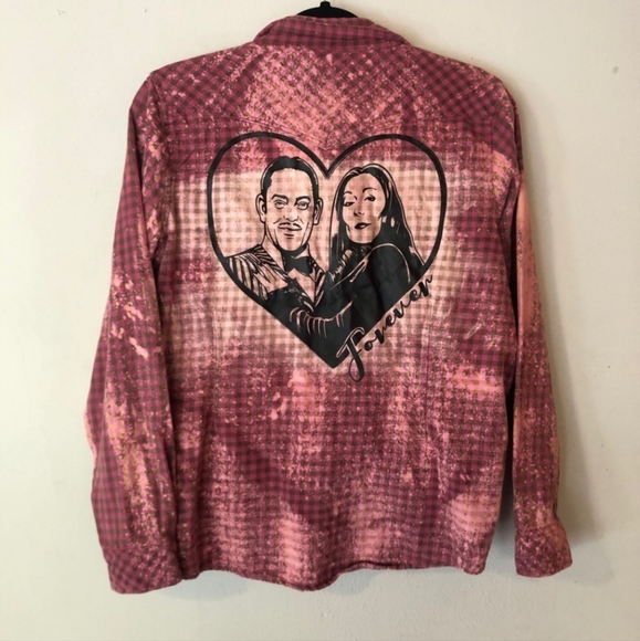 Gomez and Morticia Addams Family Flannel - Picture 4 of 6